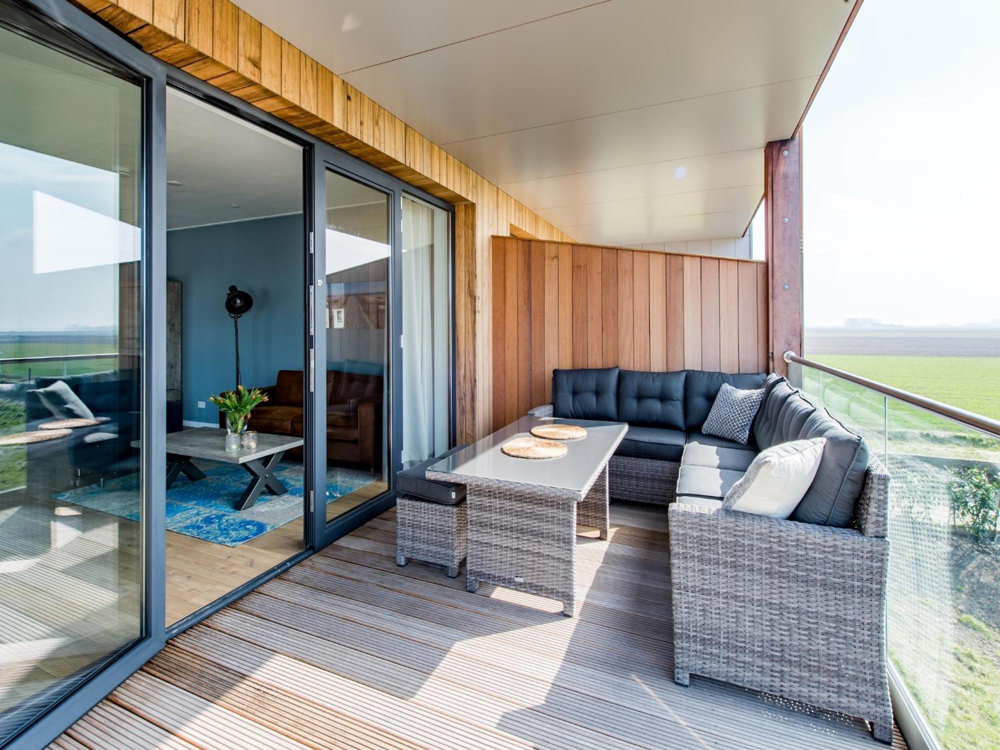 Waterlodge Blue Lagoon On A Jetty For 4 People Kamperland Exterior photo